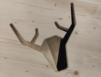 Frézování biodesky jelen